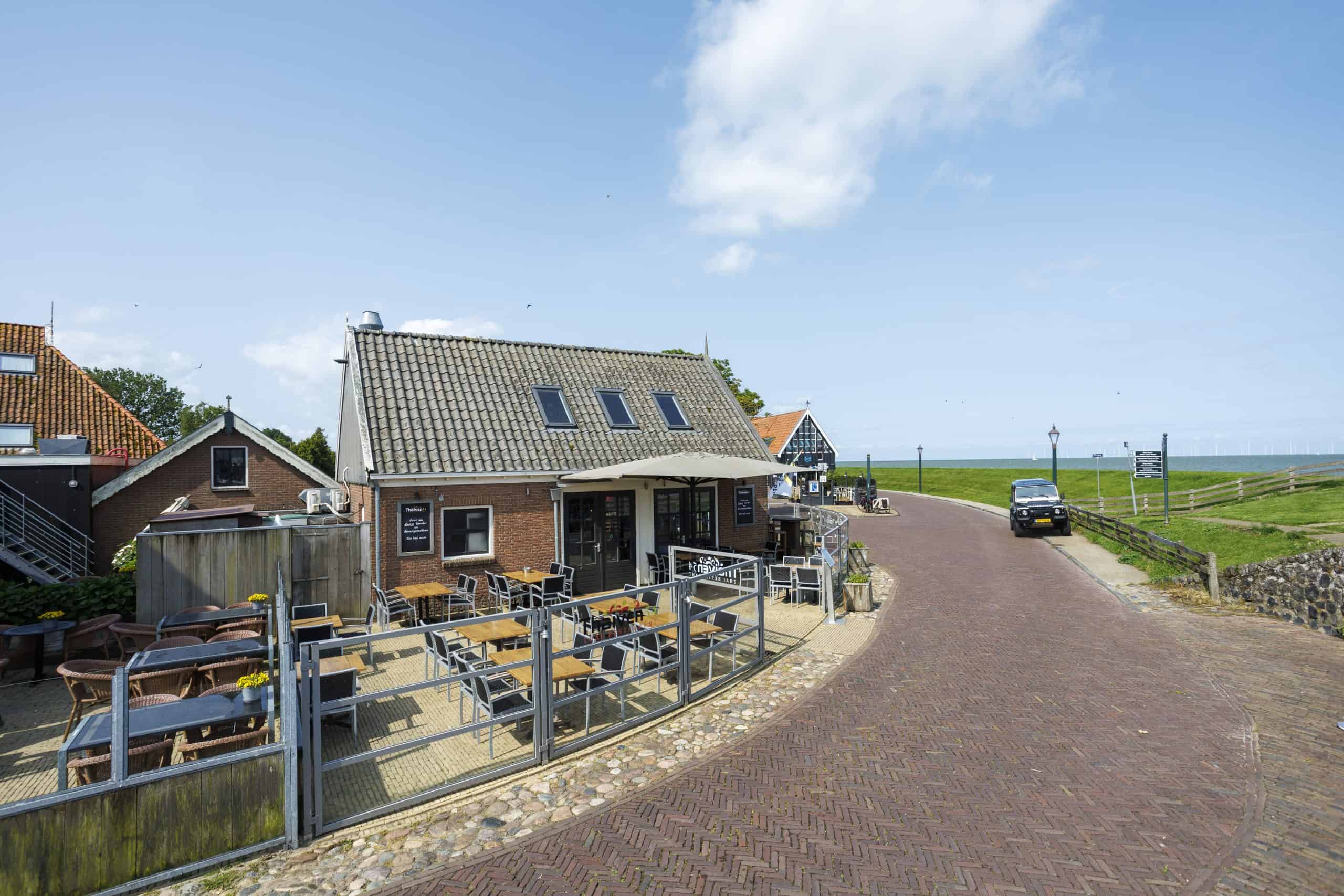 Horecapand (bekend als ’t Haiven54) te Hindeloopen